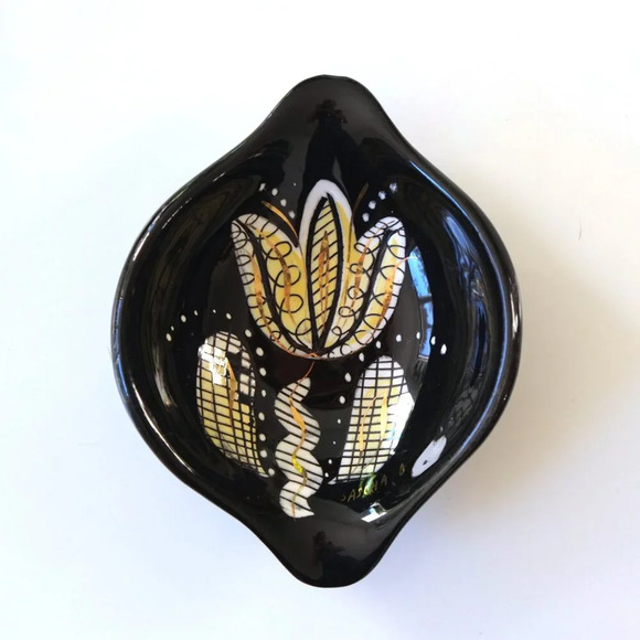Vintage Sascha Brastoff Mid Century MCM Black and Yellow Ceramic Floral Dish - Picture 5 of 6